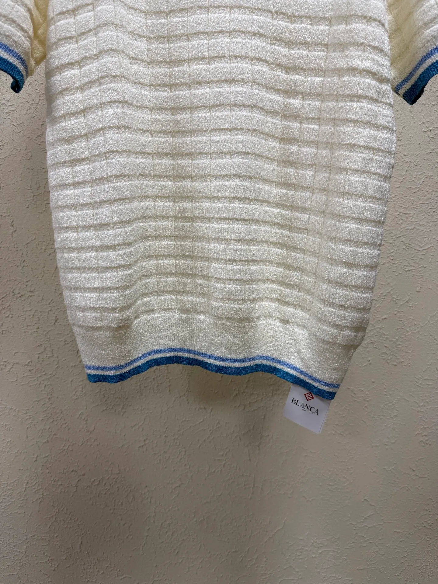 Top details